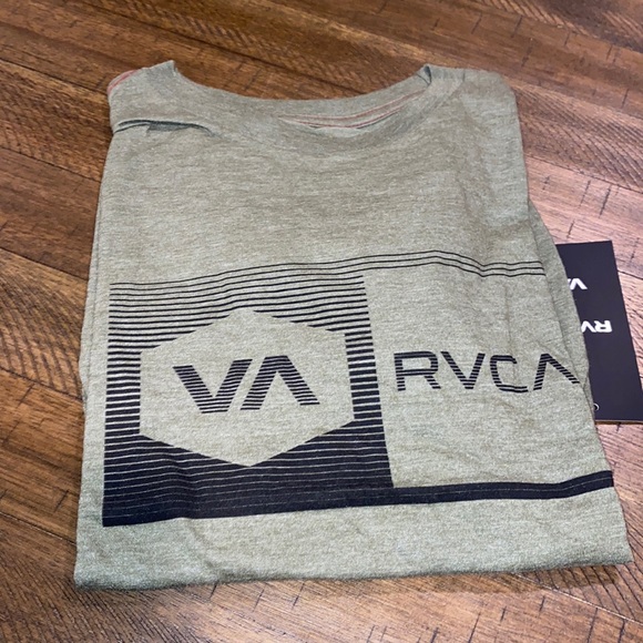 ✌🏻 RVCA green fade box tshirt ✌🏻 - Picture 2 of 3